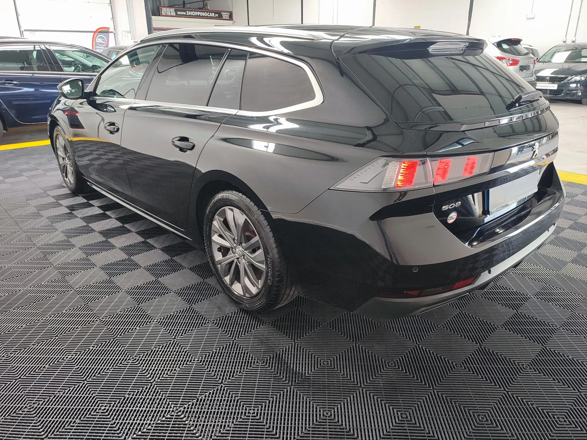 Peugeot 508 SW 10