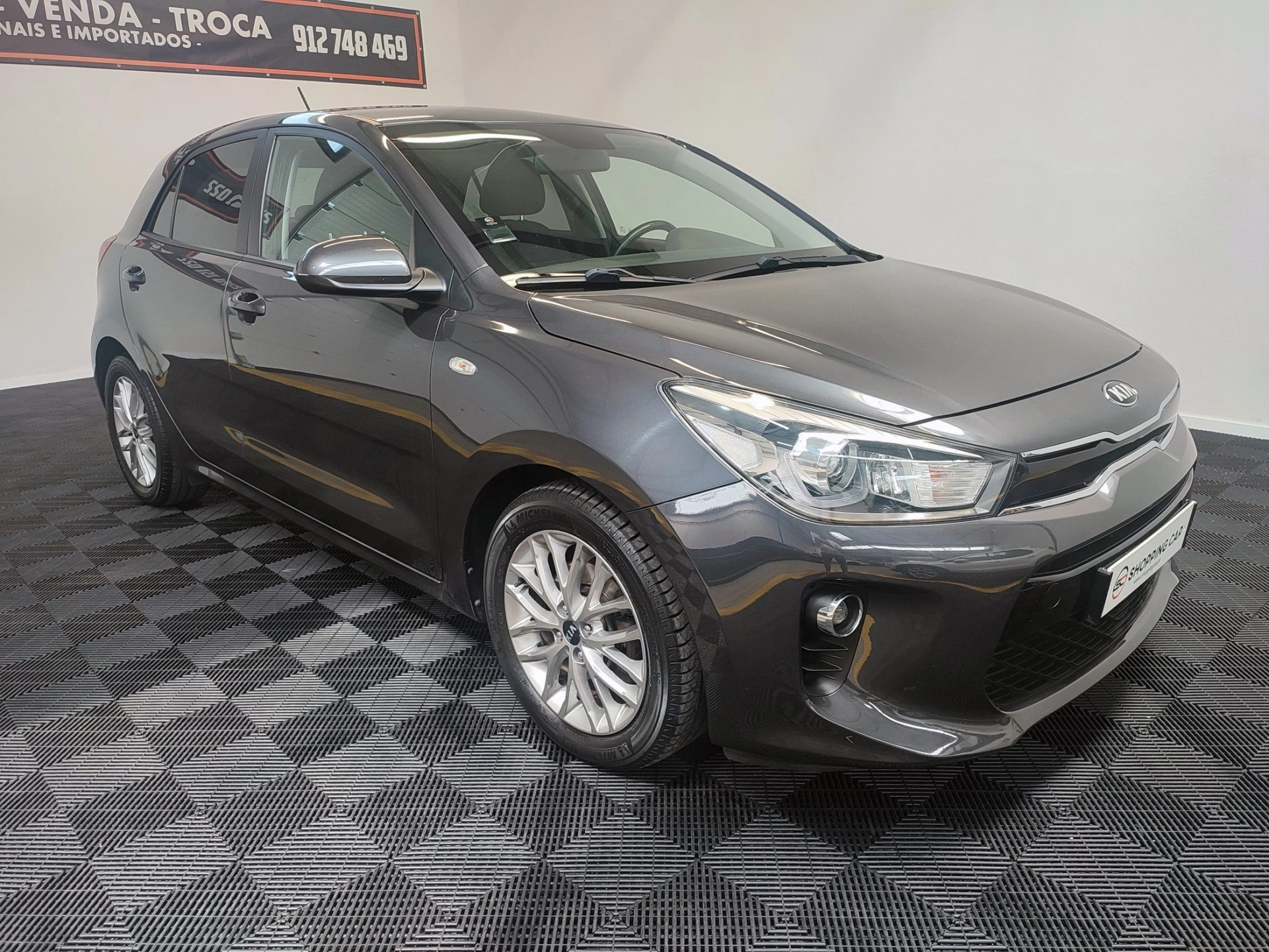 Kia Rio 7