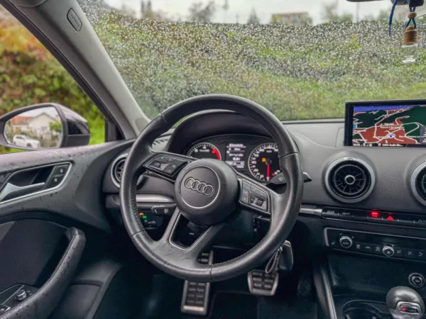 Audi A3 Sportback 2.0 TDI S tronic 12