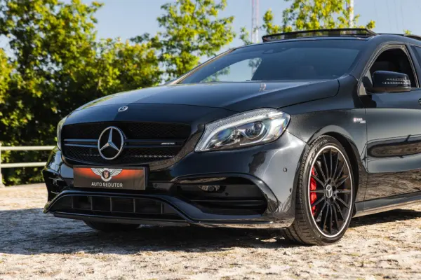 Mercedes-Benz A 45 AMG 4Matic Speedshift 7G-DCT 2