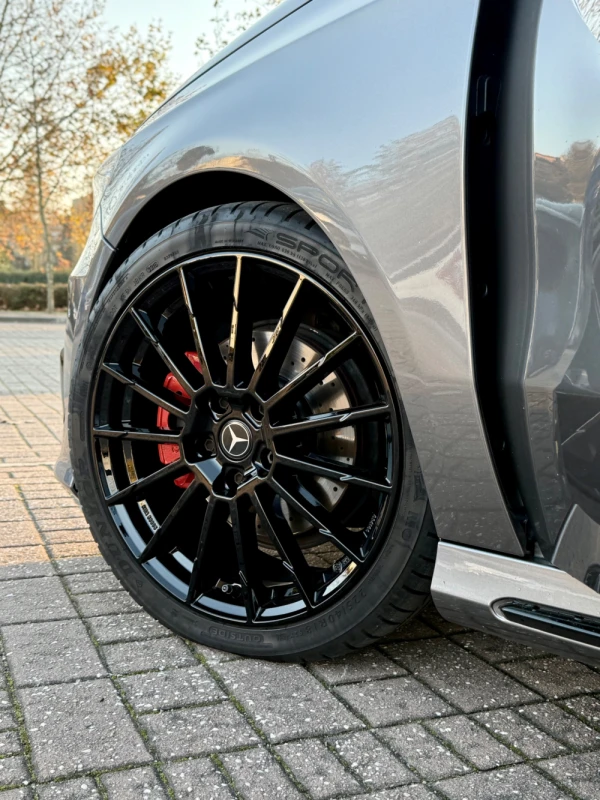 Mercedes-Benz A 180 Amg 3
