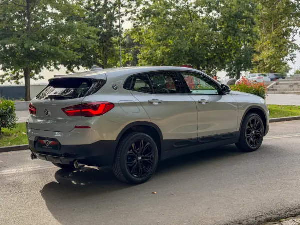 BMW X2 sDrive18d Aut. M Sport 7