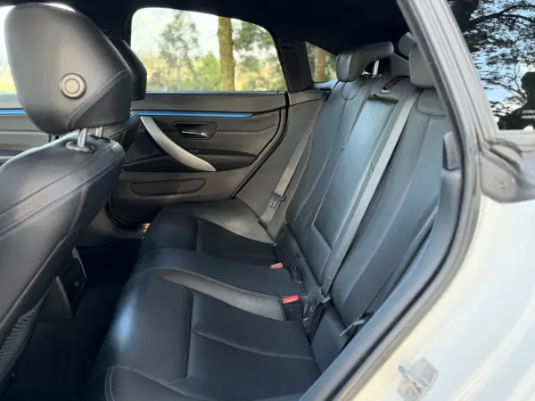 BMW 418 Gran Coupé d Aut. M Sport 12