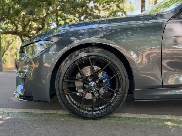 BMW 318 SPORT AUTO 4