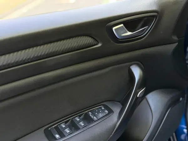 Renault Mégane 1.5 Blue dCi Intens EDC 10