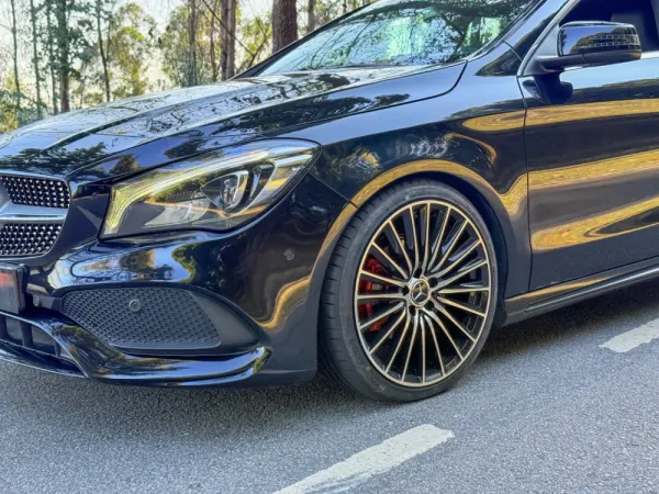 Mercedes-Benz CLA 200 d Shooting Brake AMG Line Aut. 8