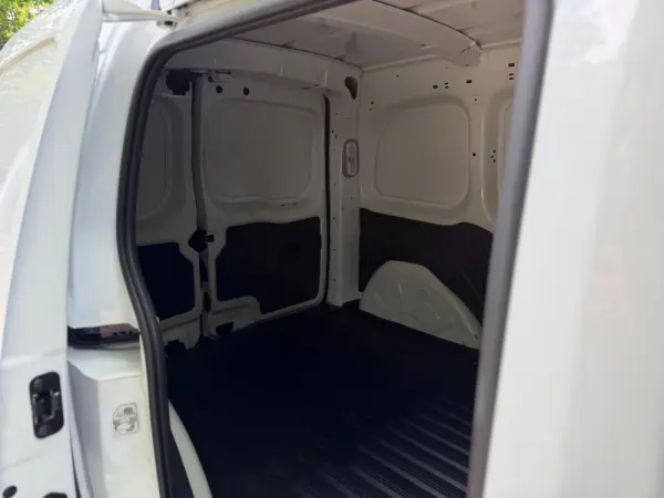 Renault Kangoo 10