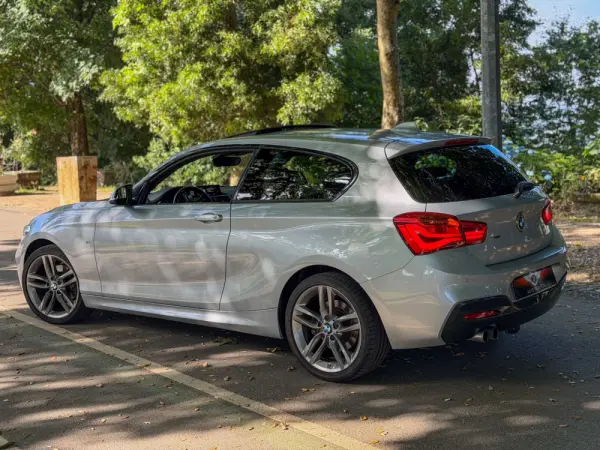 BMW 120 d xDrive Pack M 4