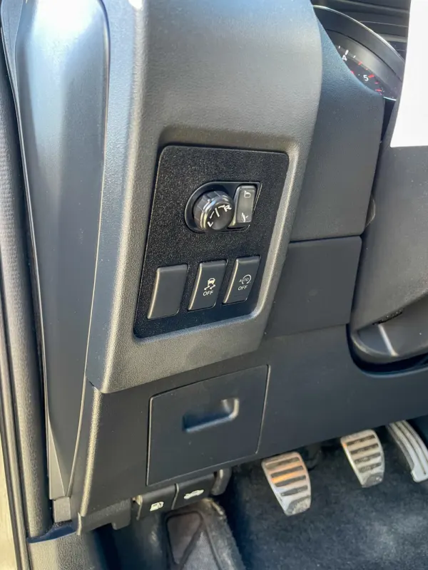 Nissan Qashqai 1.6 dCi Tekna Premium 9