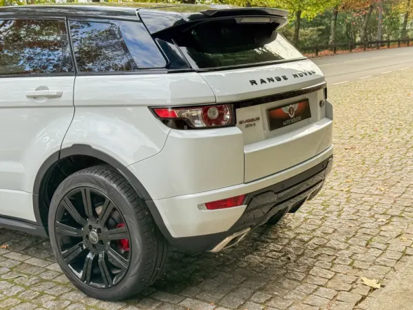 Land Rover Range Rover Evoque 2.2 DW12C Dynamic Auto 9