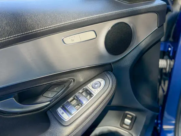 Mercedes-Benz C 300 de T 9G-TRONIC AMG Line 10