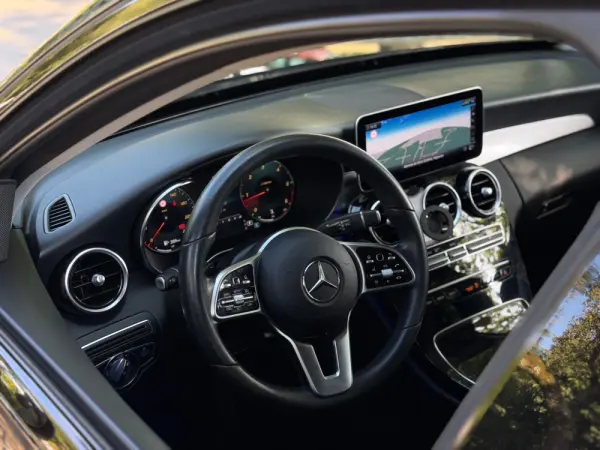 Mercedes-Benz C 180 d Station 9G-TRONIC 11