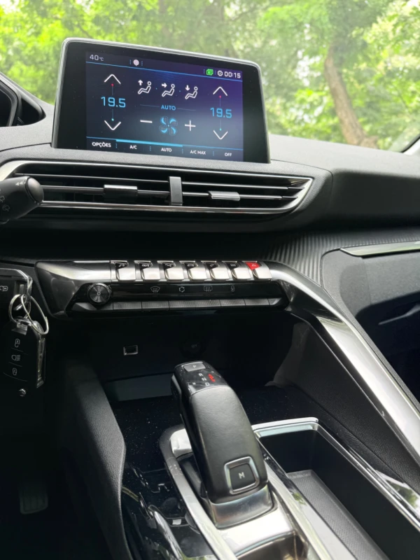 Peugeot 3008 ALLURE 13