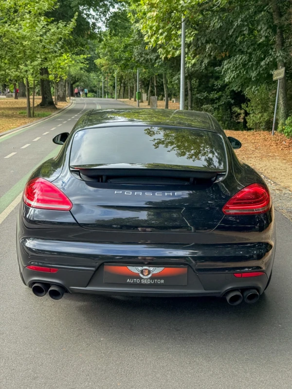 Porsche Panamera S e-Hybrid 10