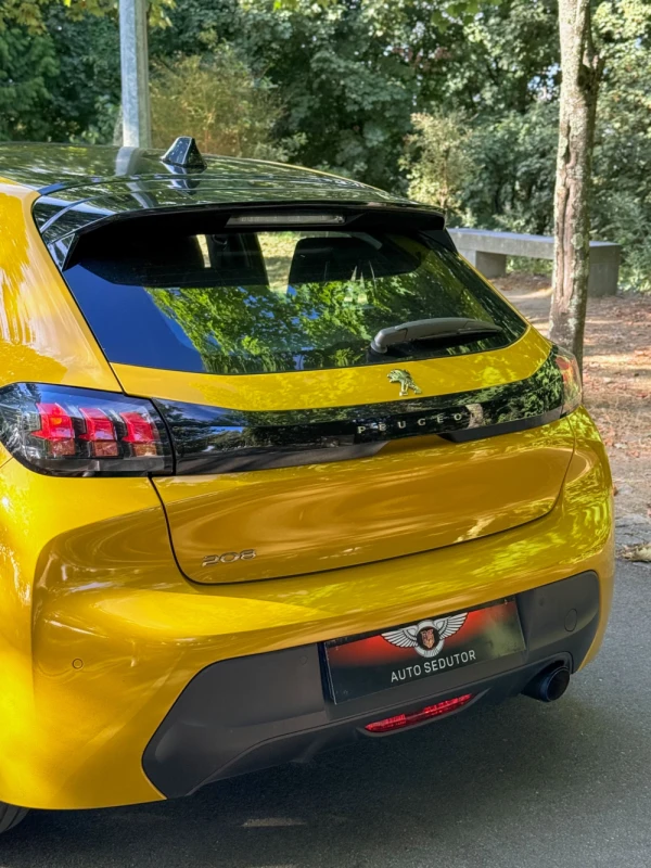 Peugeot 208 Allure 9