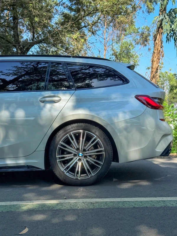BMW 318 Gran Turismo d Pack M 9