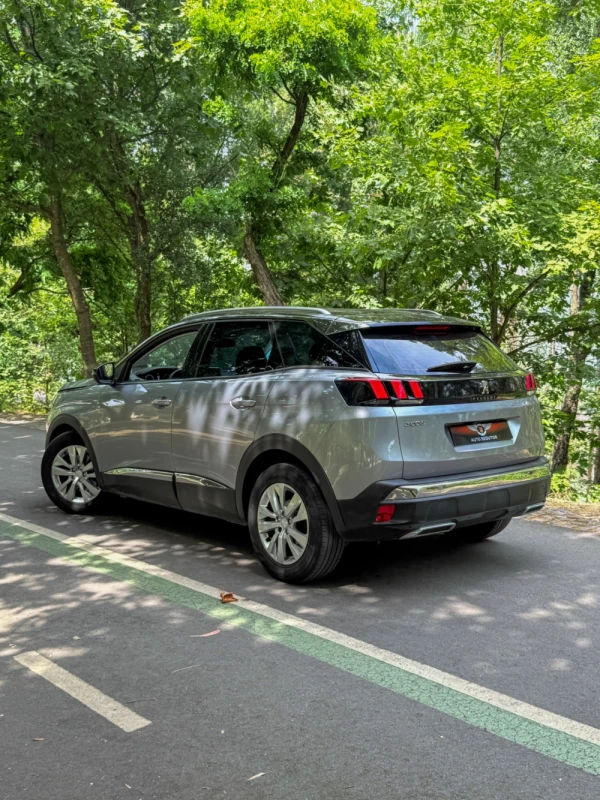 Peugeot 3008 ALLURE 4
