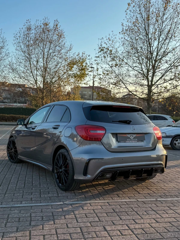 Mercedes-Benz A 180 Amg 9