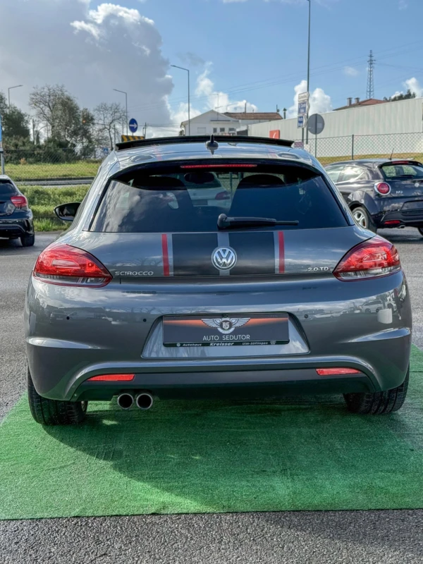 Volkswagen Scirocco Outro 8
