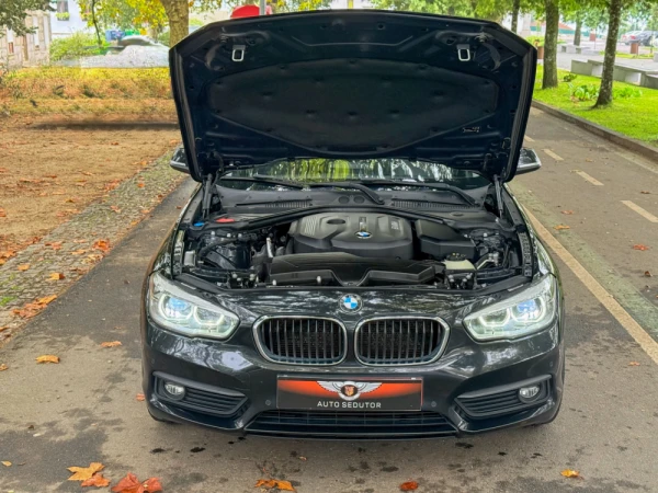 BMW 116 i Line Sport 4