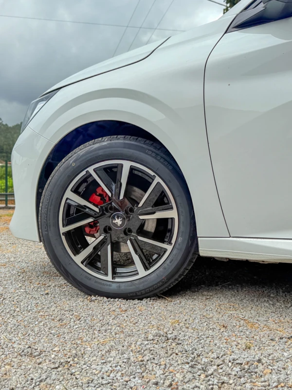 Peugeot 208 1.5 BlueHDi Allure Pack 4