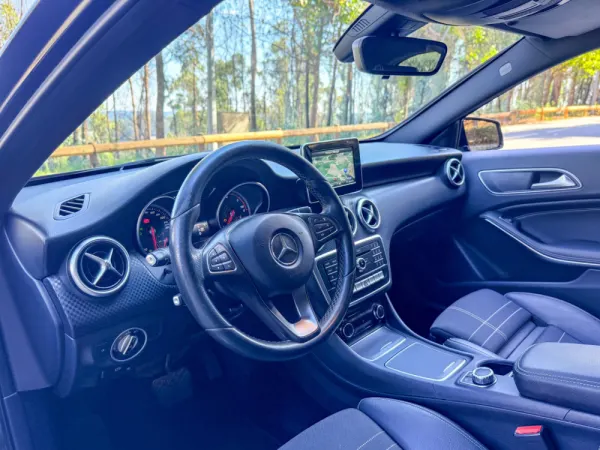 Mercedes-Benz A 180 d Aut. 15