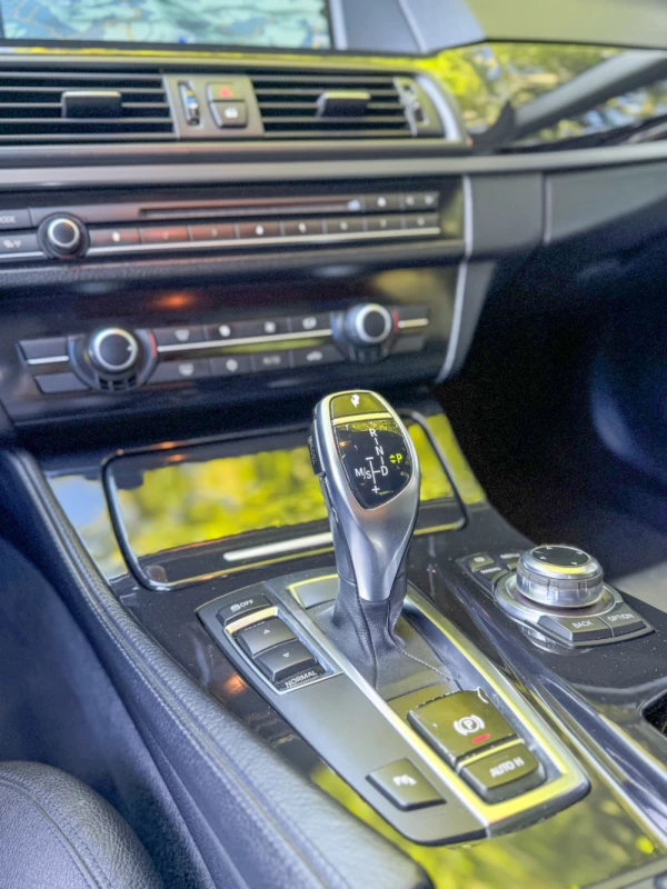 BMW 520 d Pack M Auto 13