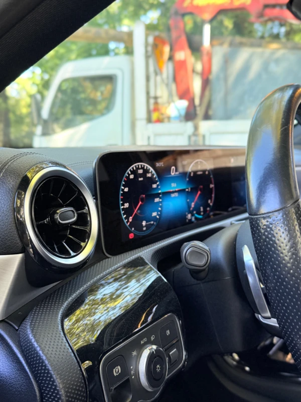 Mercedes-Benz A 180 Amg 11