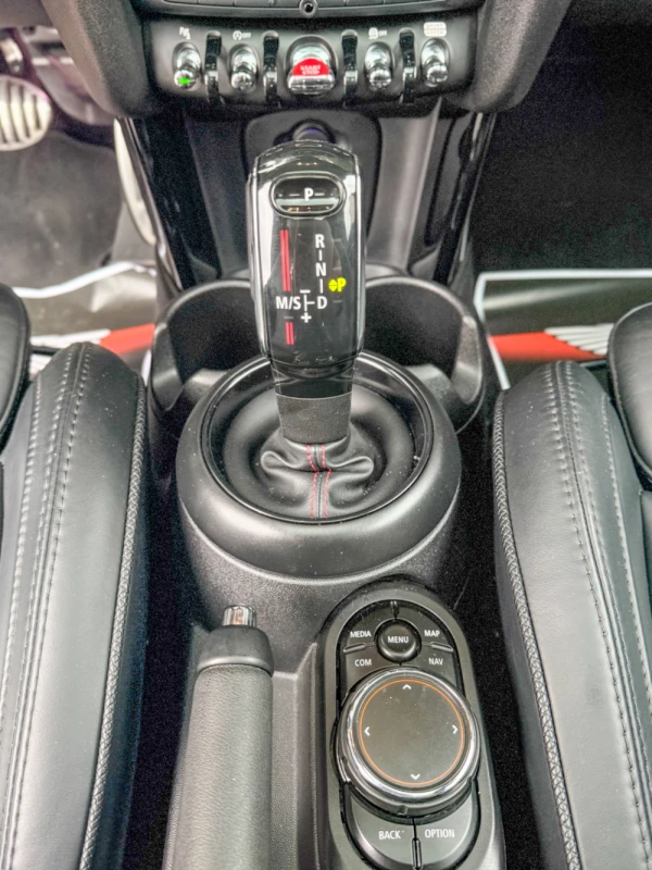 MINI John Cooper Works null 24