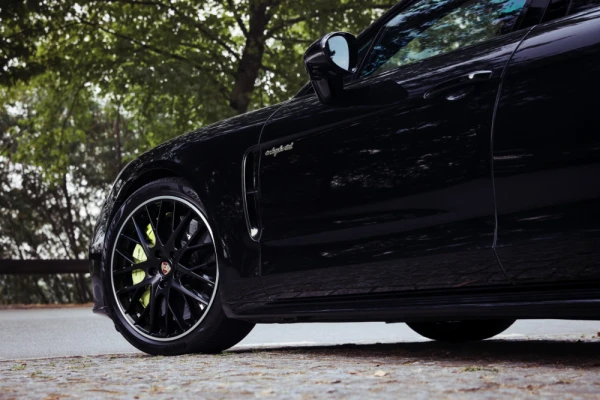 Porsche Panamera 7