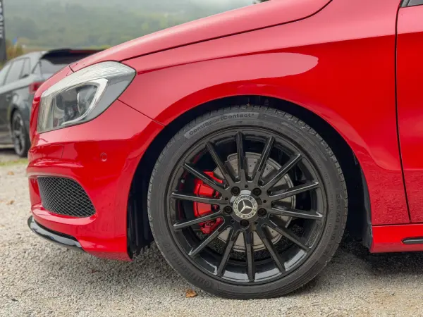 Mercedes-Benz A 180 CDI AMG Line 5