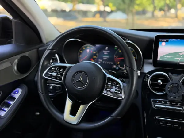 Mercedes-Benz C 180 d Station 9G-TRONIC 15