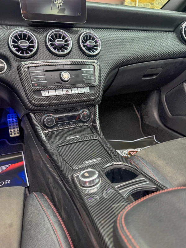 Mercedes-Benz A 180 d AMG Line Aut. 14