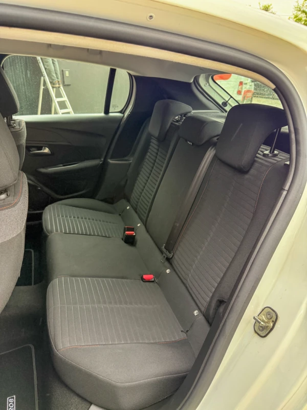 Peugeot 208 1.5 BlueHDi Allure Pack 13