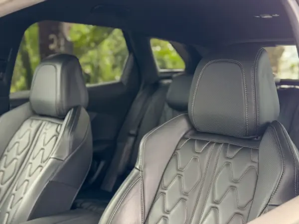 Peugeot 3008 1.5 BlueHDi GT EAT8 10