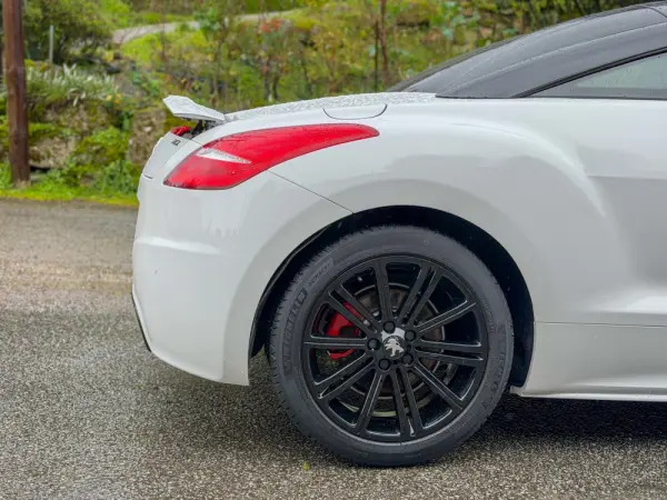 Peugeot RCZ 1.6 THP 9