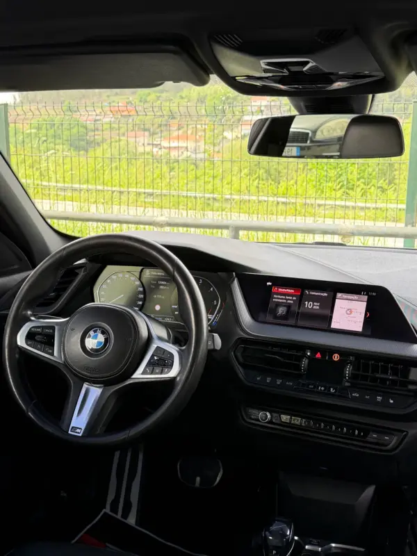 BMW 116 d Pack M Shadow Auto 11