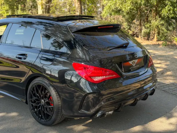 Mercedes-Benz CLA 200 d 7G-DCT AMG Line 7
