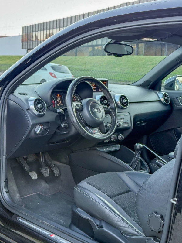 Audi A1 S-LINE 7