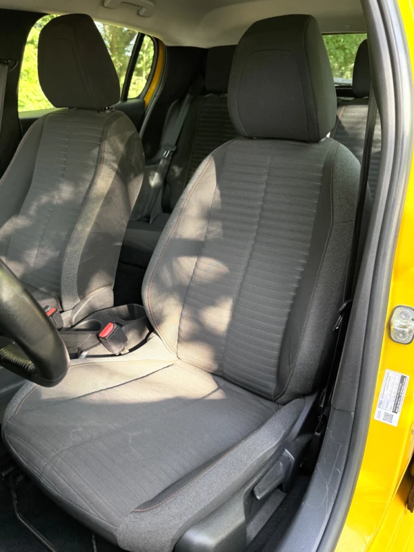 Peugeot 208 Allure 13