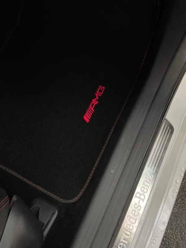 Mercedes-Benz A 180 d AMG Line 16