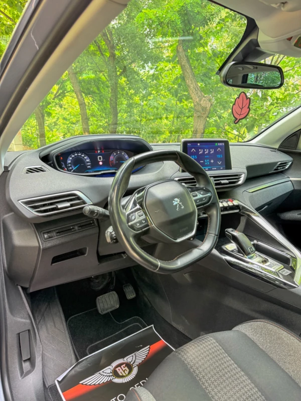 Peugeot 3008 ALLURE 14