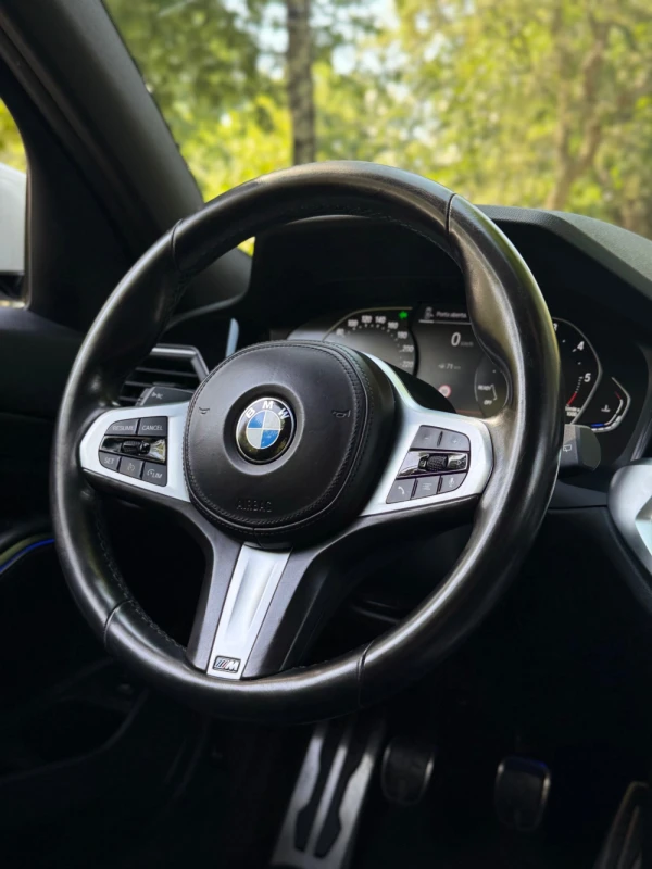 BMW 318 Gran Turismo d Pack M 12