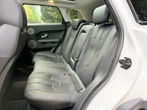 Land Rover Range Rover Evoque 2.2 DW12C Dynamic Auto 17