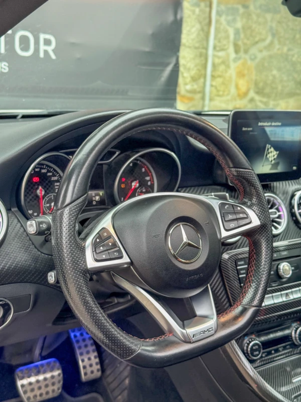 Mercedes-Benz A 180 d AMG Line Aut. 9