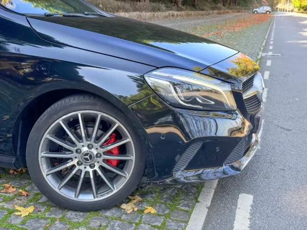 Mercedes-Benz A 180 d Aut. 6