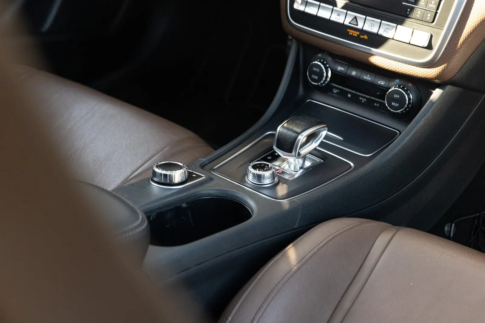Mercedes-Benz A 45 AMG 4Matic Speedshift 7G-DCT 13