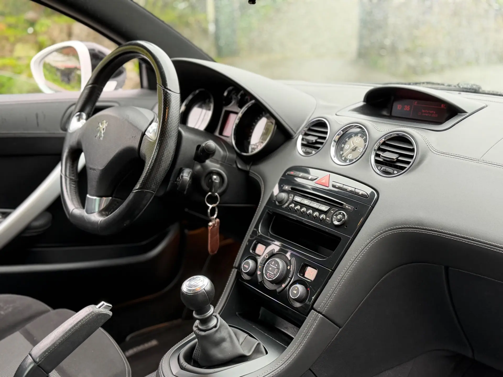 Peugeot RCZ 1.6 THP 14