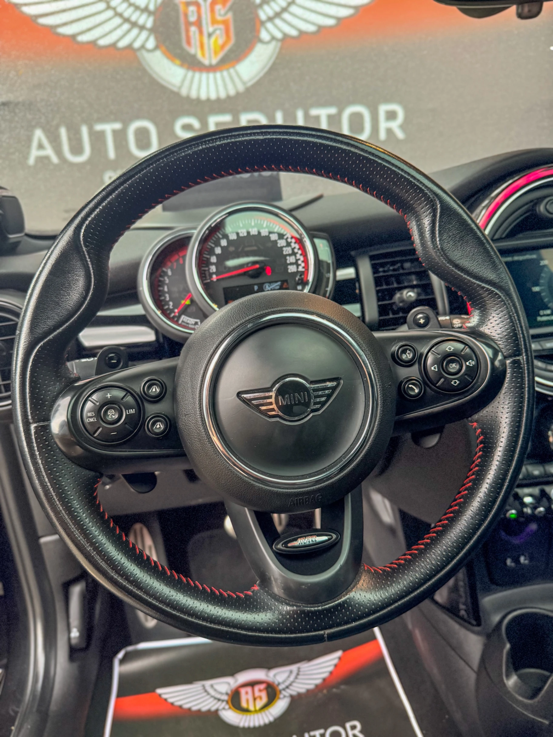 MINI John Cooper Works null 13