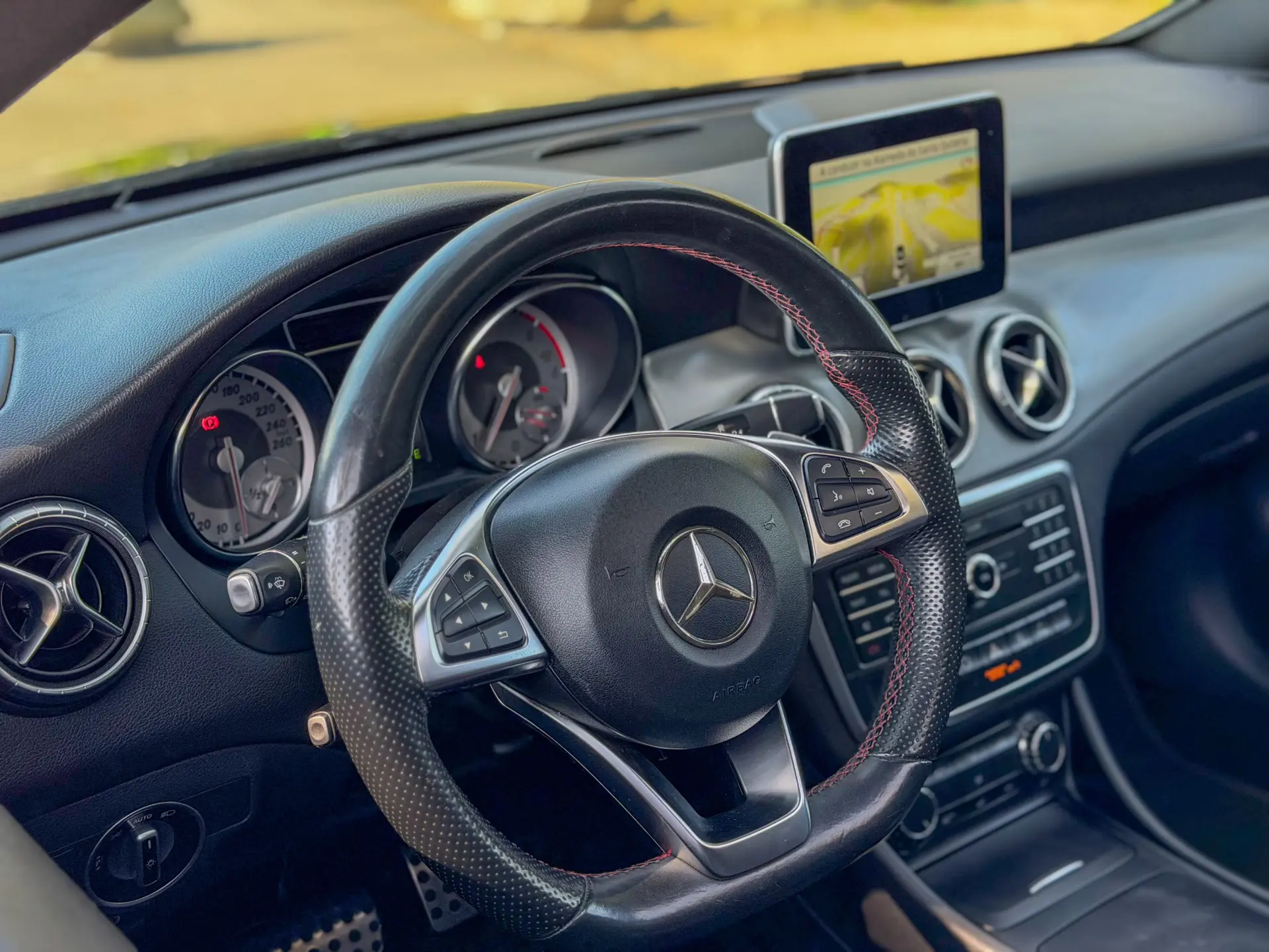 Mercedes-Benz CLA 200 d 7G-DCT AMG Line 8